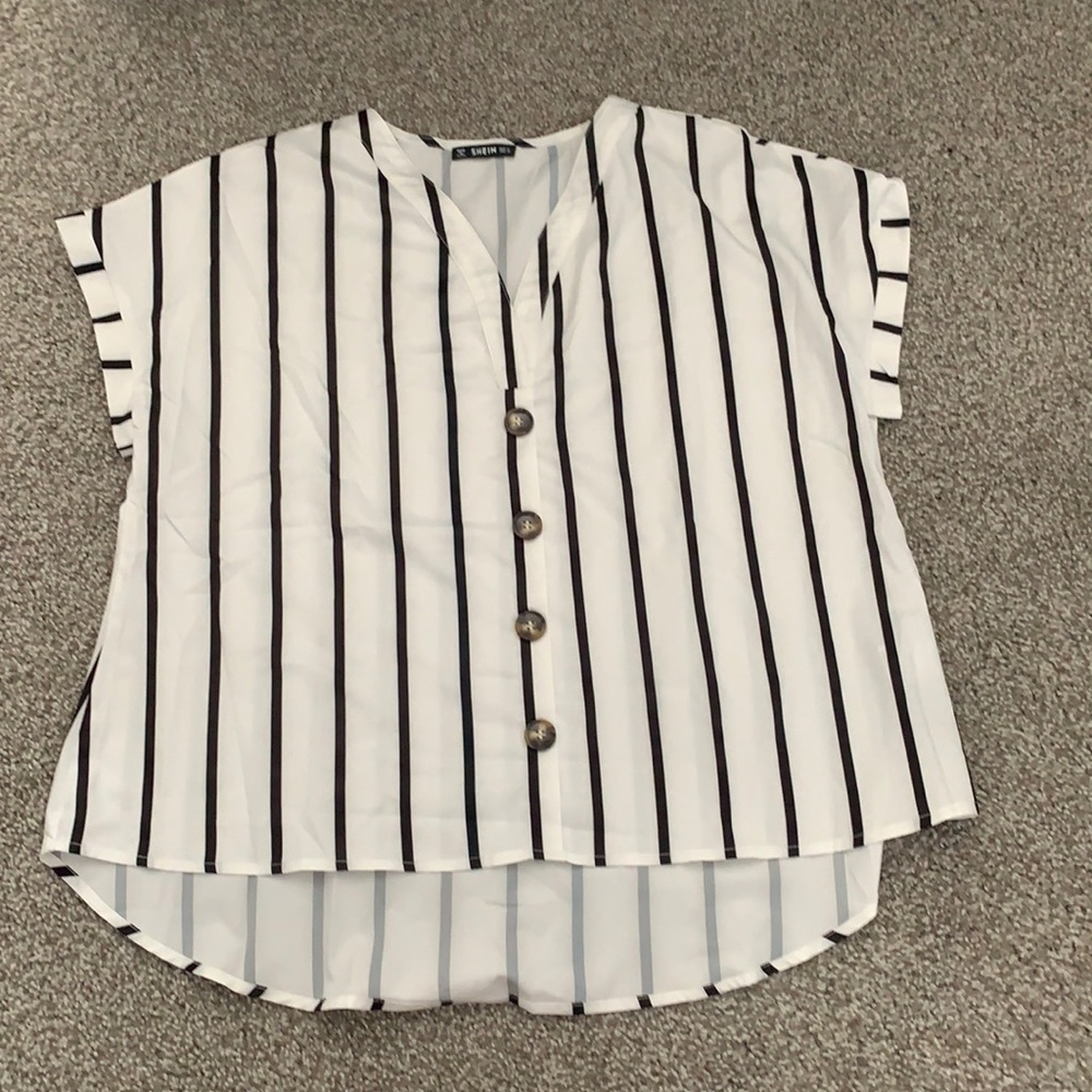 Striped dresy blouse